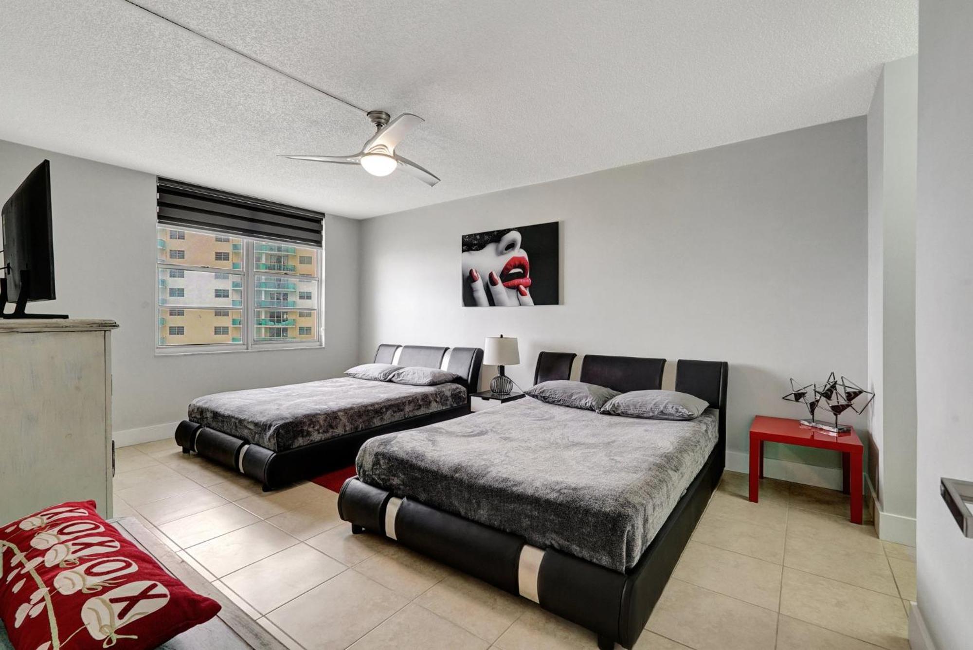 Flip Flop Paradise In Hollywood Florida Экстерьер фото
